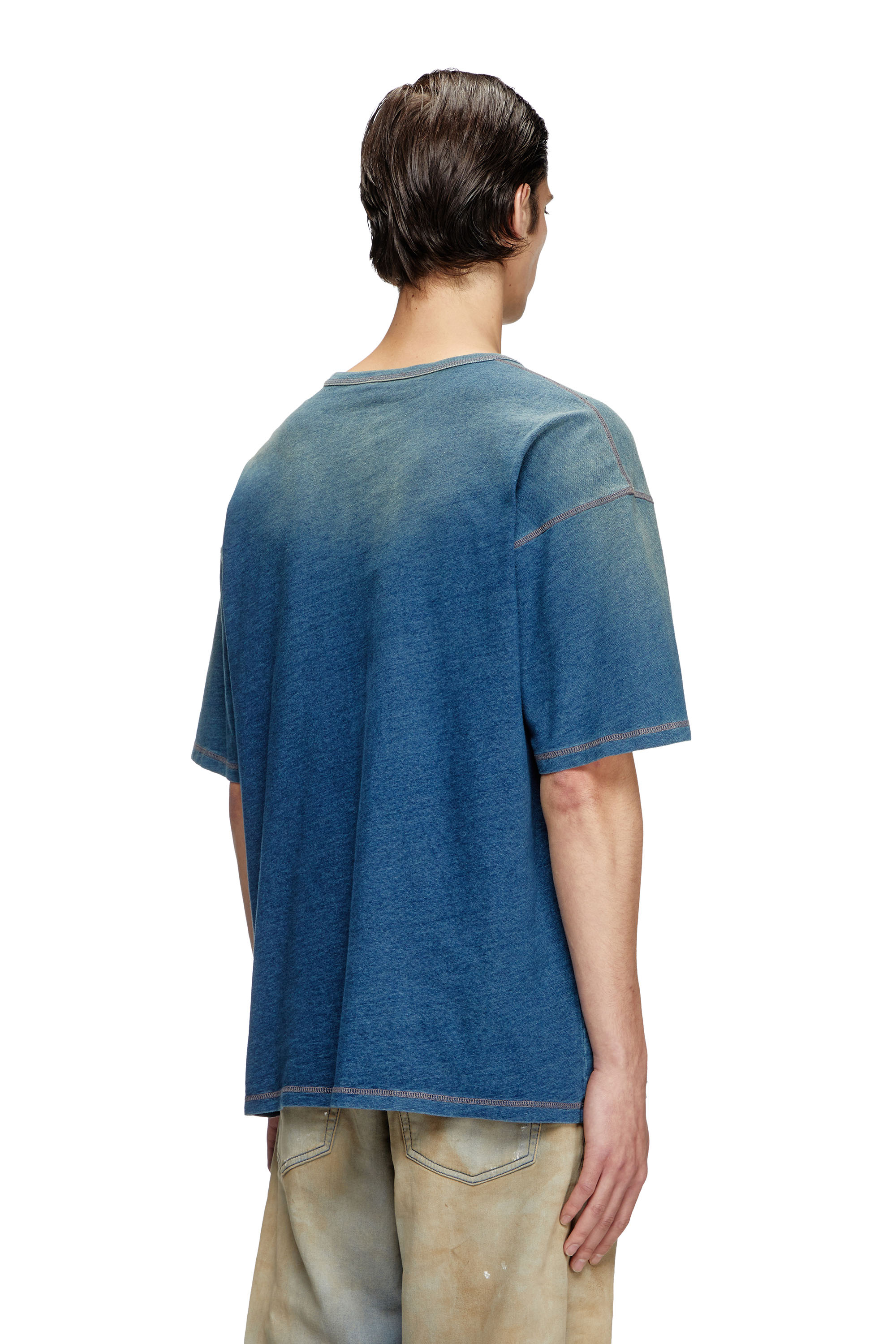 Diesel - T-BOXT-R11, Male's T-shirt with sprayed treatment in Blue - 2