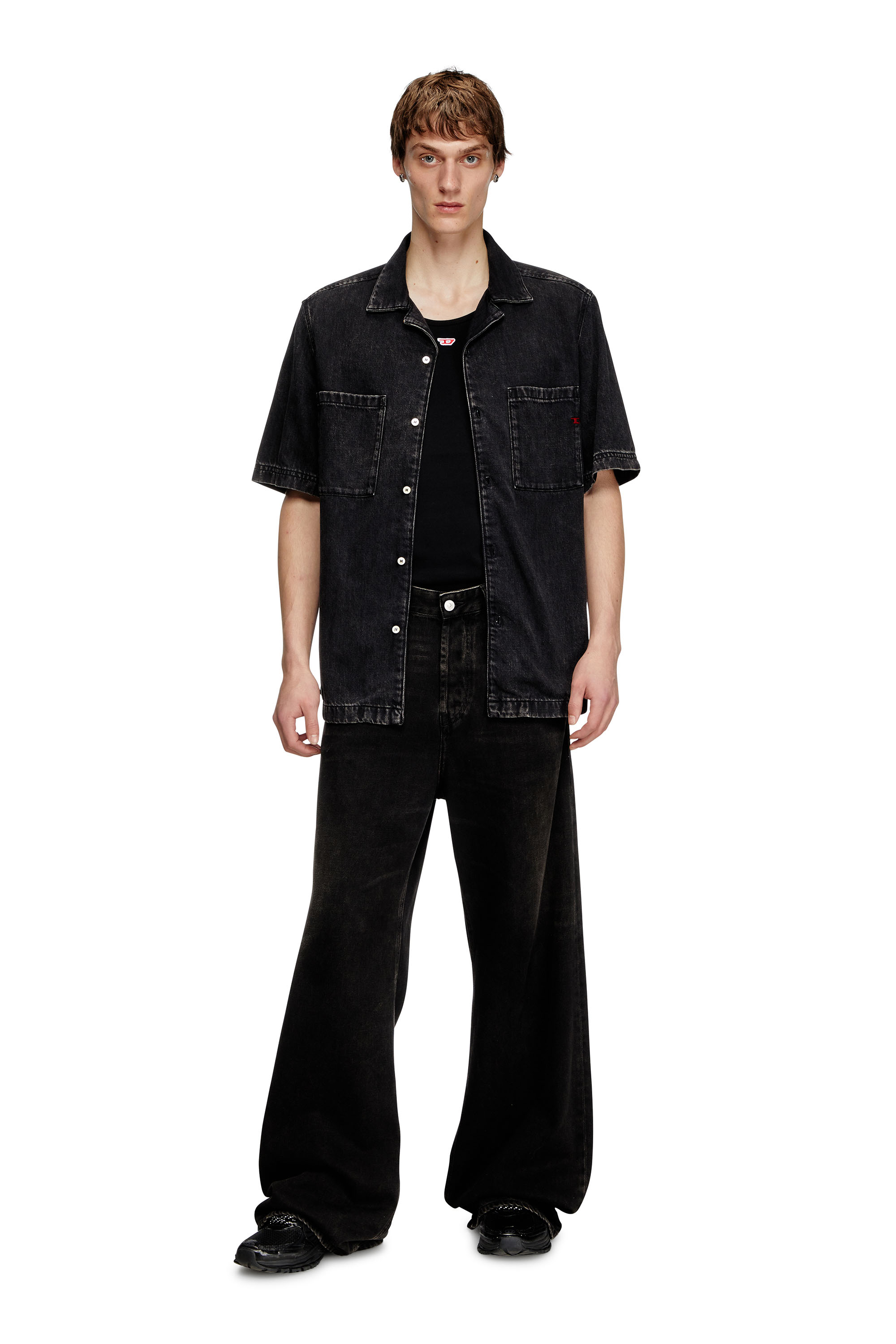 Diesel - D-PAROSHORT, Male's Bowling shirt in Tencel denim in Black - 4