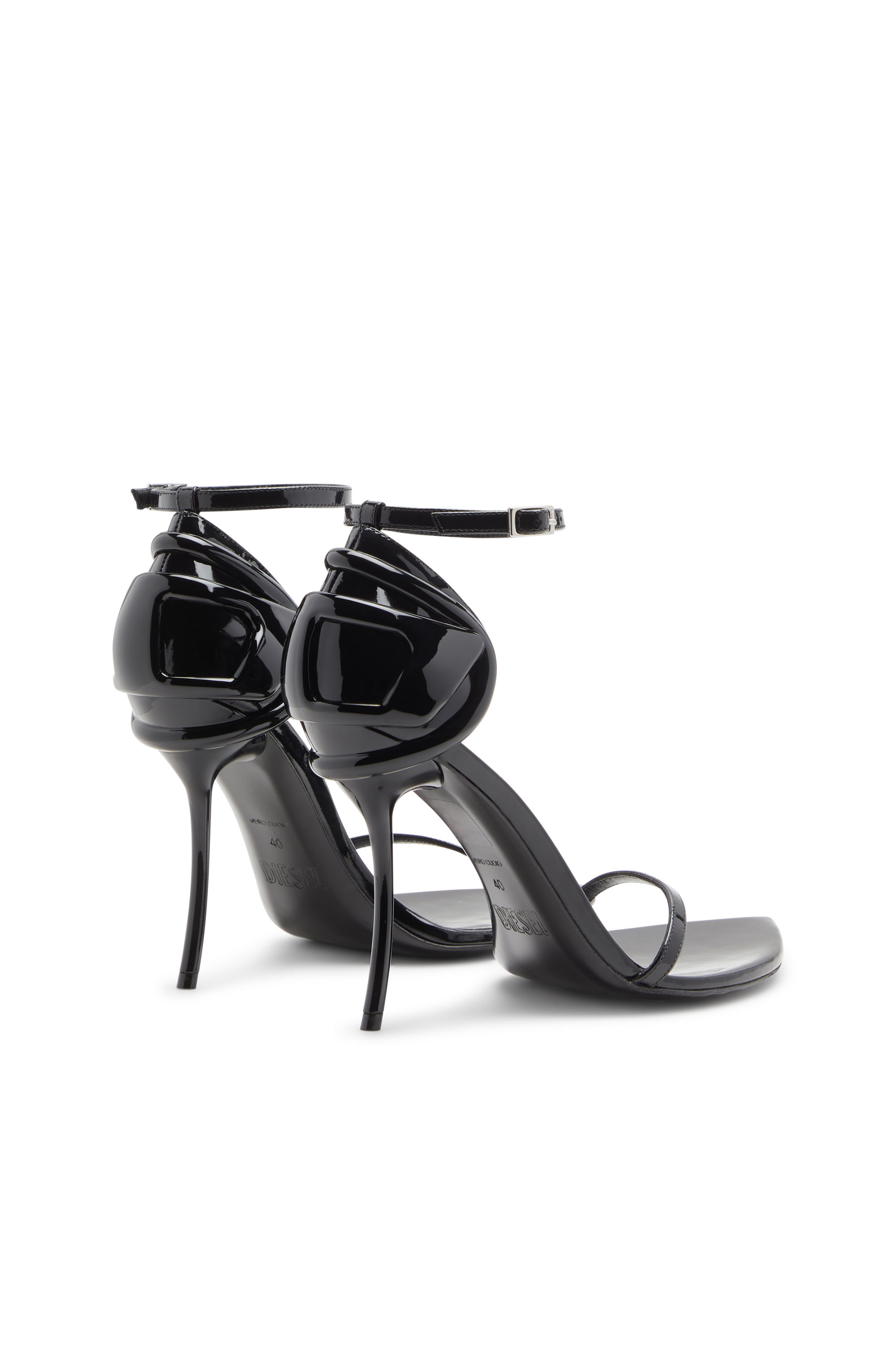 Diesel - D-TEN&HALF SANDAL, D-Ten&Half-Sandale à talon aiguille en cuir verni et satin Femme in Noir - 4