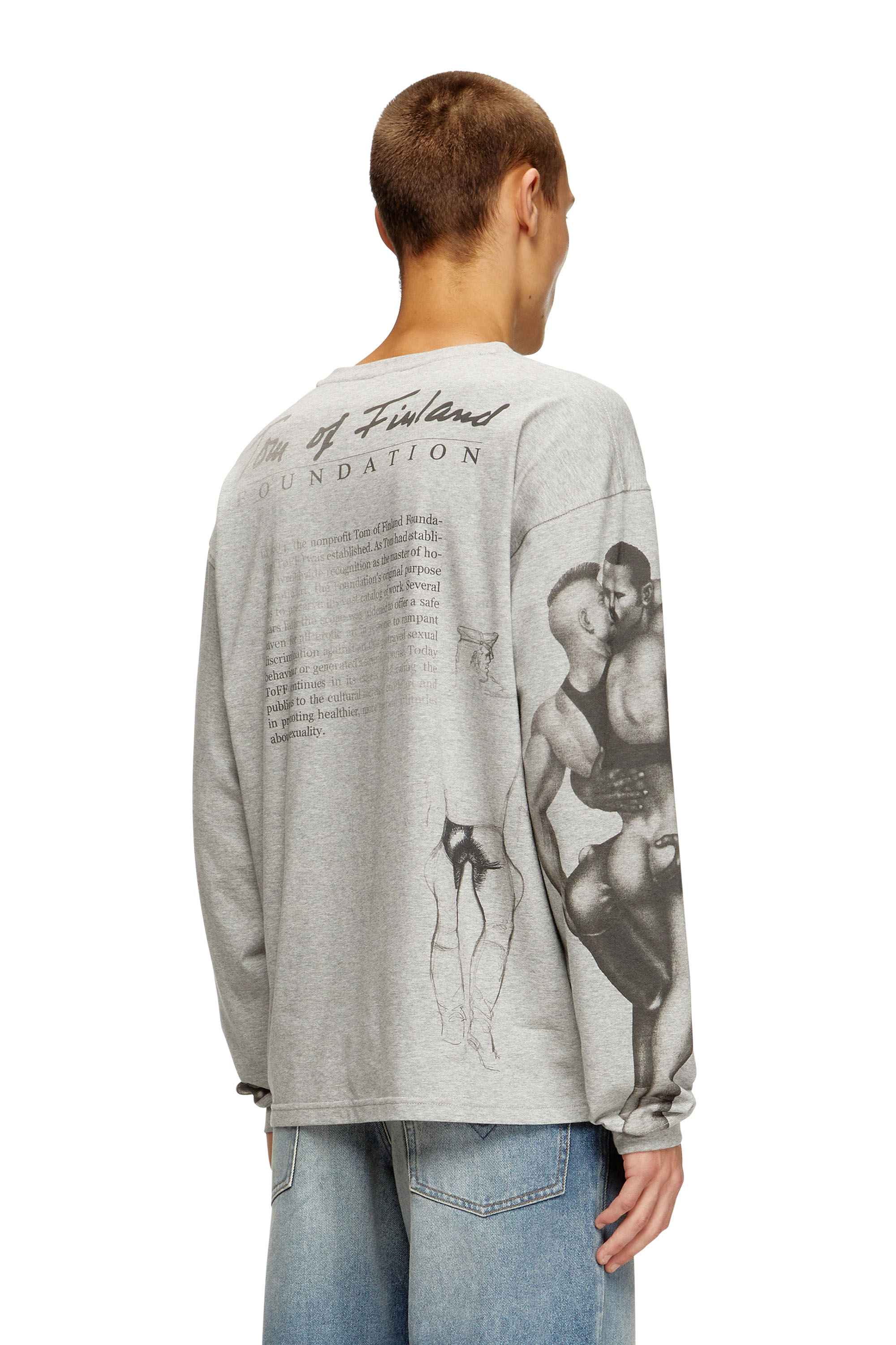 Diesel - PR-T-BOXT-LS-TOM25, T-shirt à manches longues avec imprimé graphique Mixte in Gris - 3