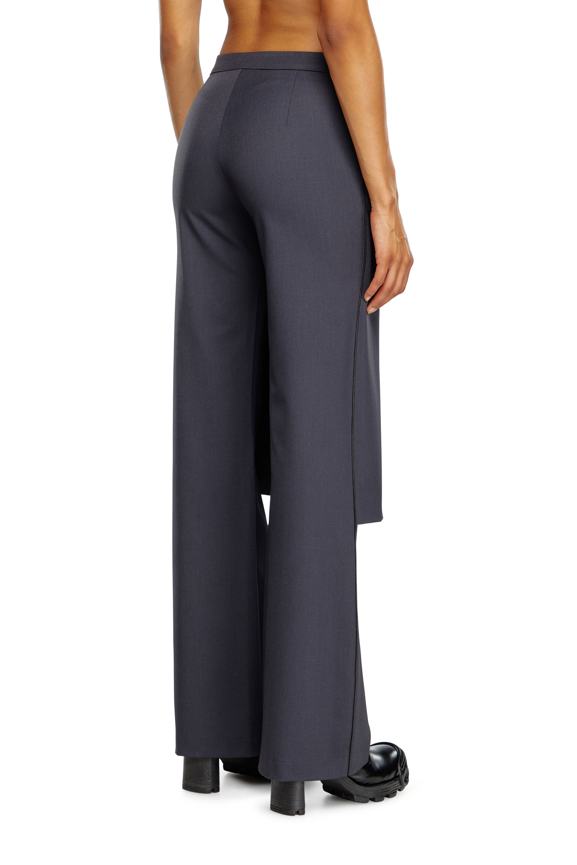 Diesel - P-EARL, Jupe-pantalon hybride en laine mélangée Femme in Gris - 2