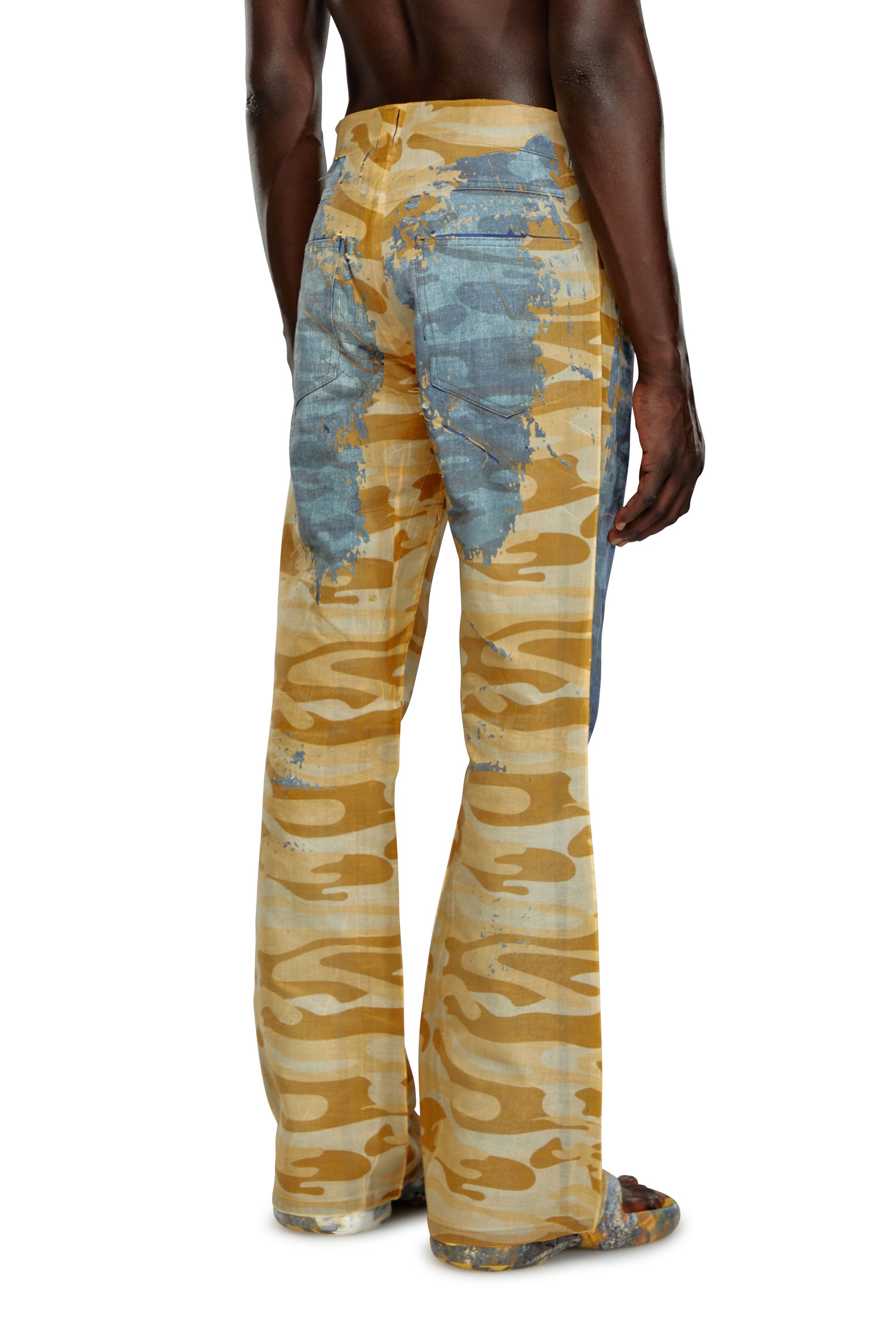 Diesel - P-FRO-DEV, Homme Pantalon camouflage avec mousseline peel-off in Polychrome - Image 3
