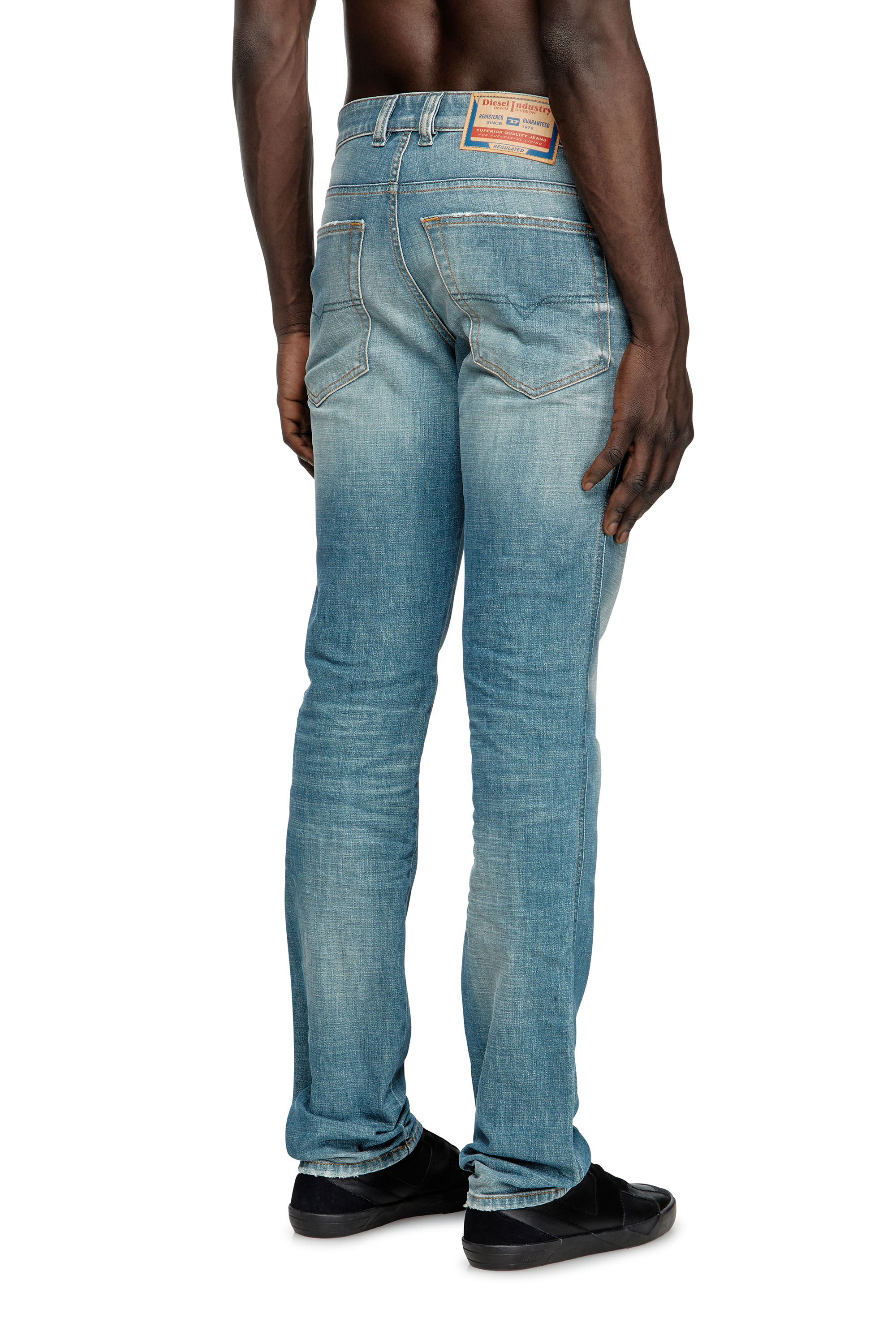 Diesel - Male's Slim Jeans 1993 D-Vyl 09M58, Medium Blue - 4