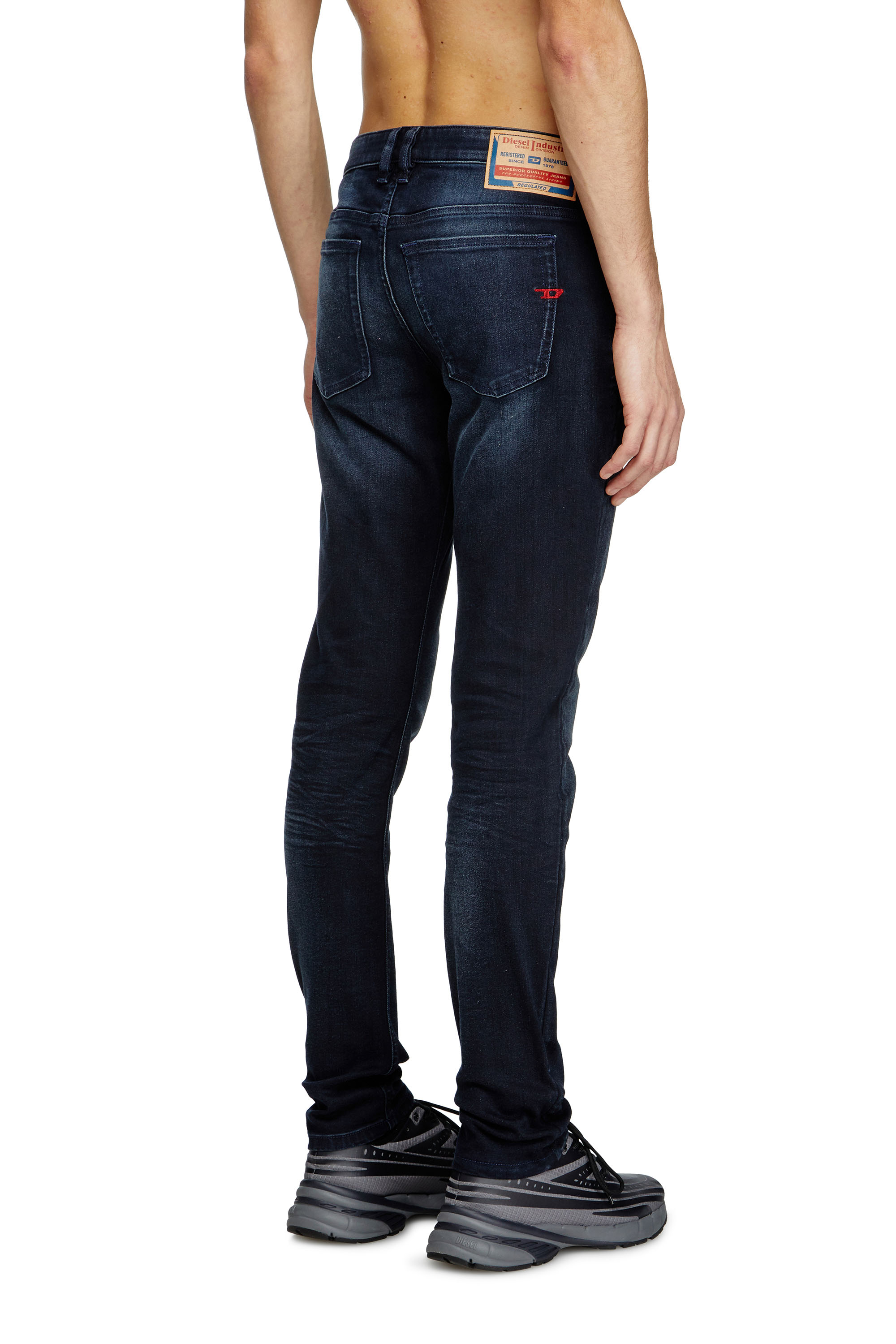 Diesel - Male's Skinny Jeans 1979 Sleenker 0BMBU, Dark Blue - 4