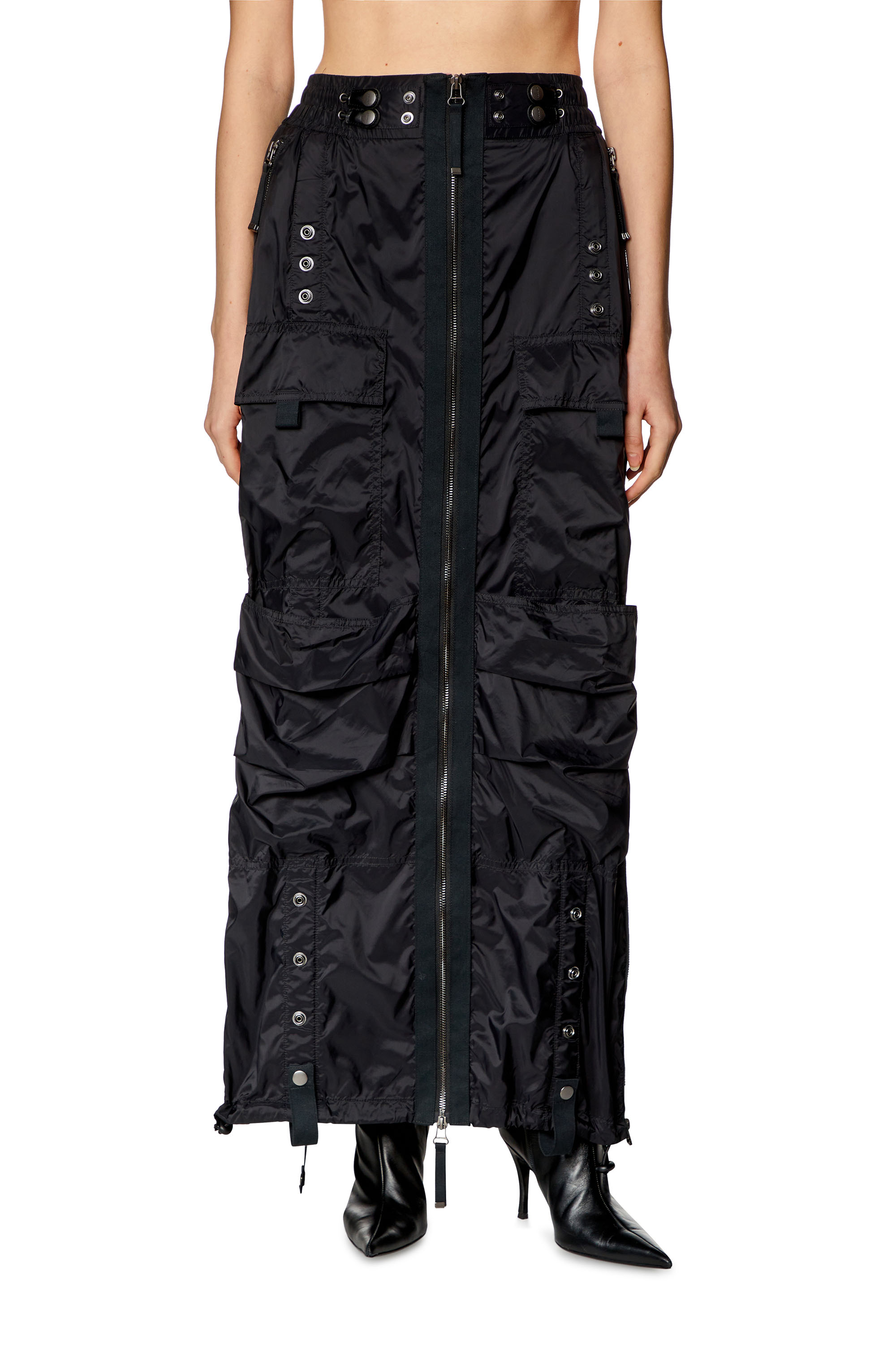 Diesel - O-CREP, Female's Long skirt with cargo pockets in Black - 1