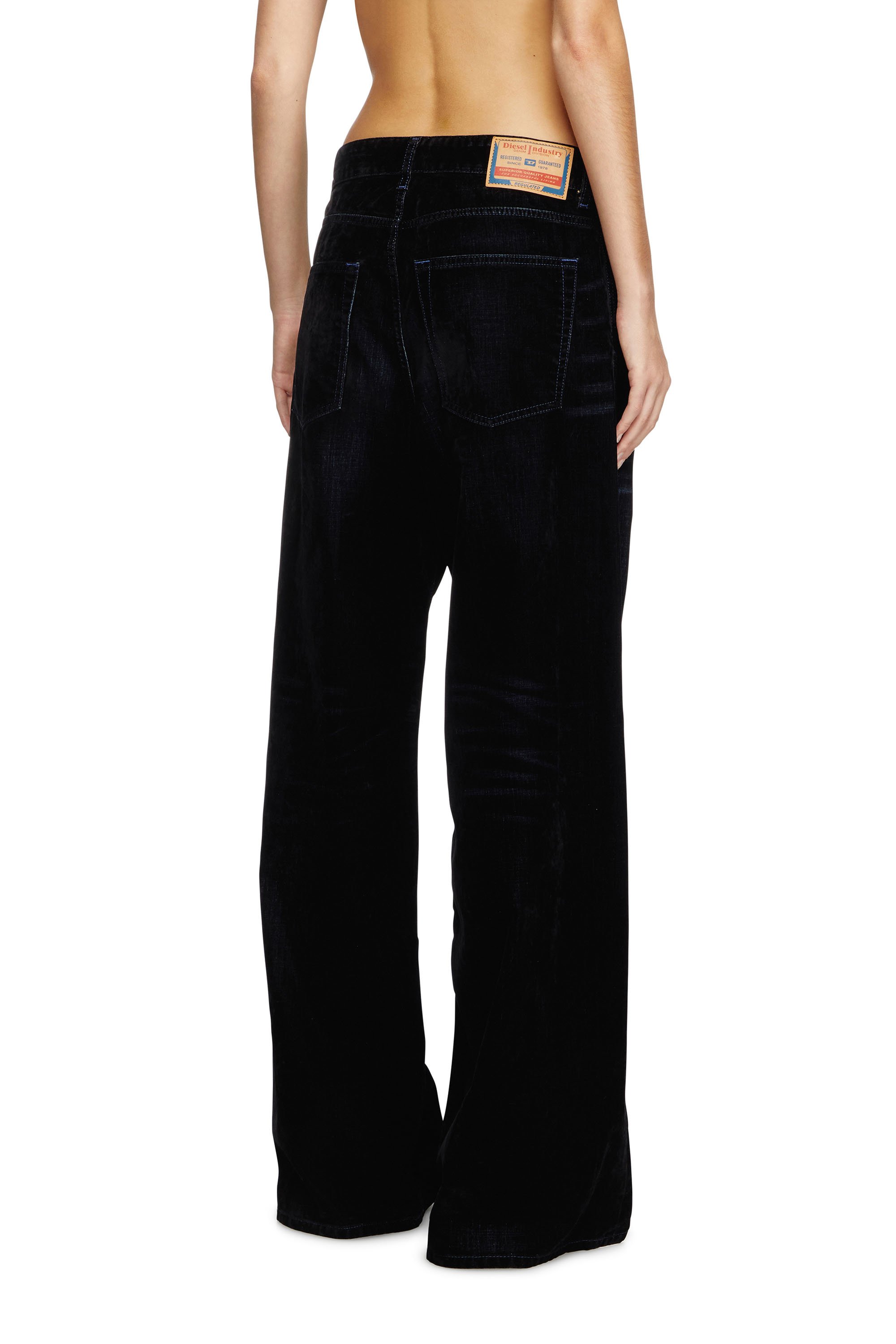 Diesel - Female's Relaxed Jeans 1996 D-Sire 068QY, Dark Blue - 4